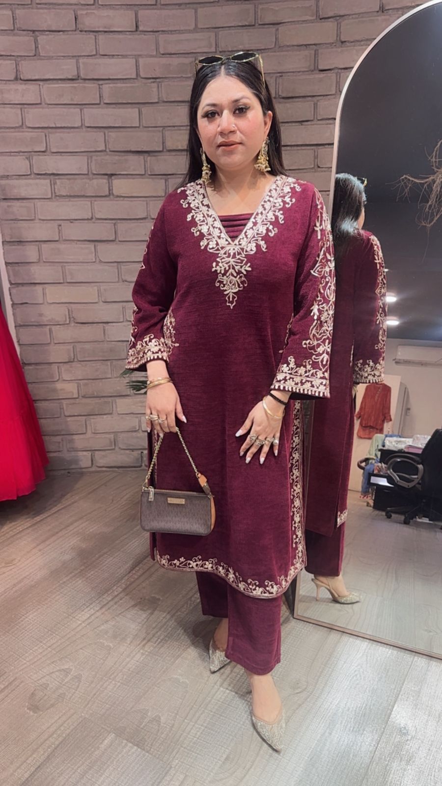 Miera Wine pocket Woolen Cordset