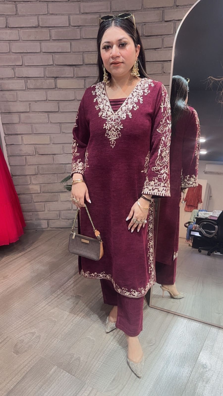 Miera Wine pocket Woolen Cordset