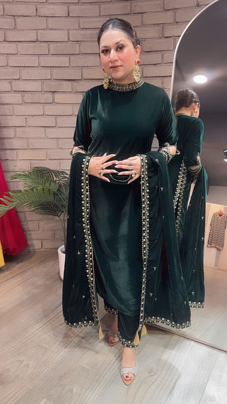 Qayamat Bottle Green Velvet Suit