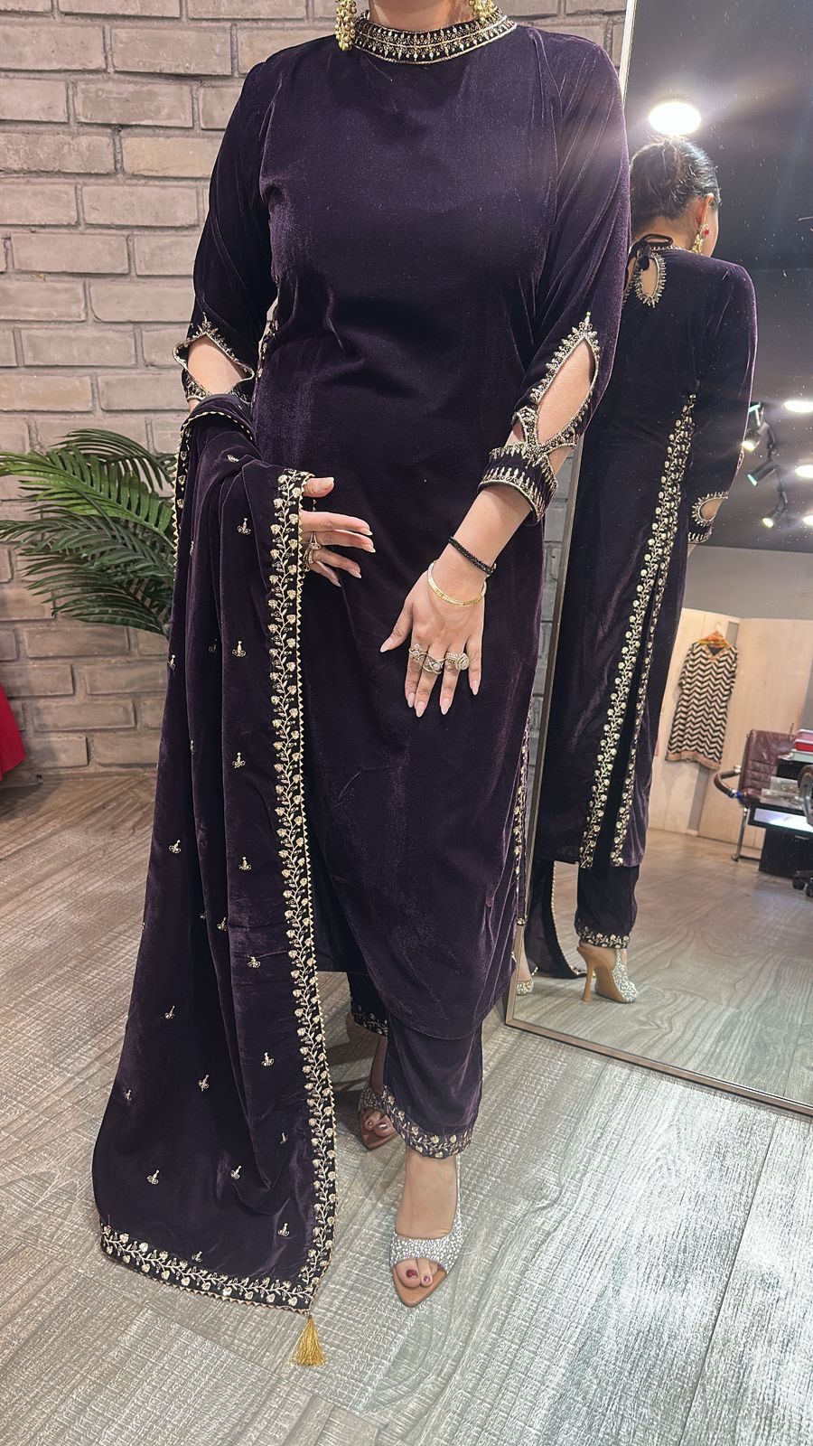 Qayamat wine velvet Suit