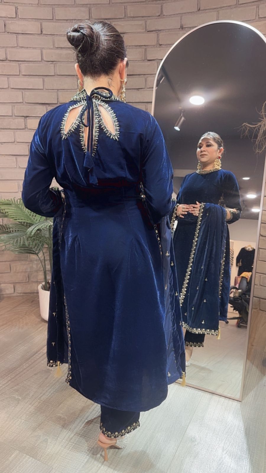 Qayamat Navy Blue velvet Suit