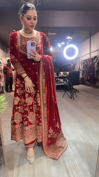 Inoor Rust Golden Emboss Velvet Anarkali