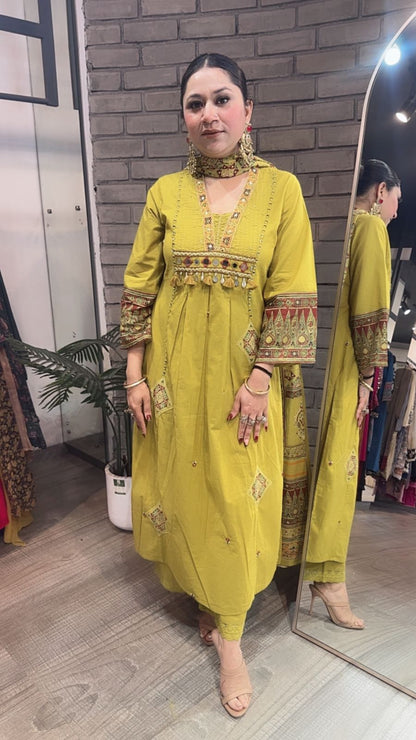 Khalista lime A-Line Cotton Designer Suit