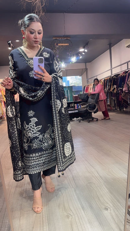 Azeera Black white Digital Designer Suit