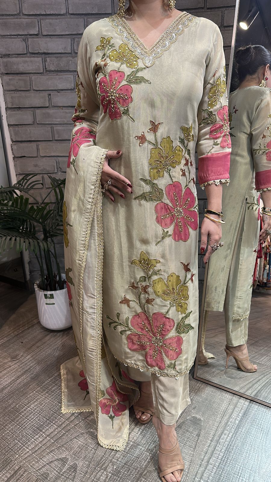 Lashkaraa Designer Suit