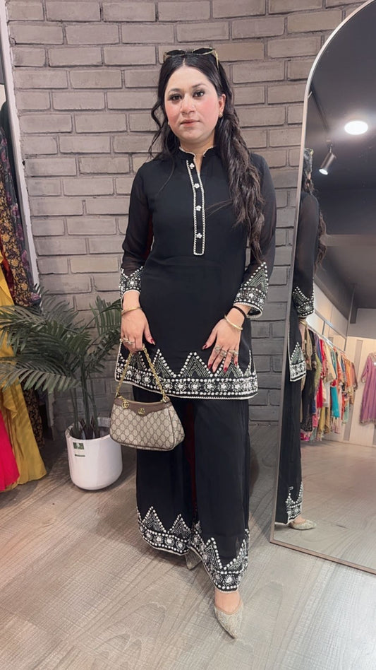 Dice Black white Designer Cordset