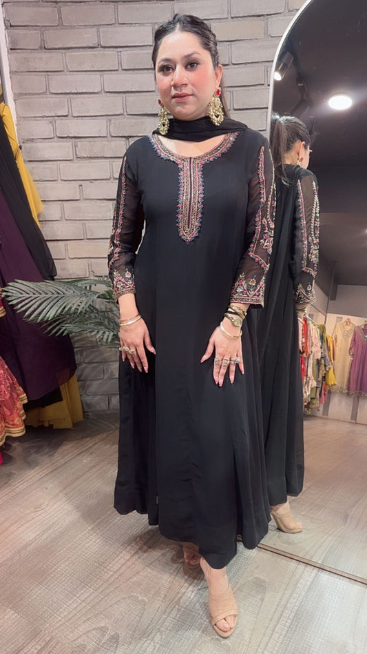 Flaunt Black Designer Anarkali Suit