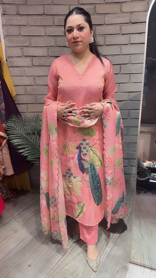 Bamboo pink Designer Suit