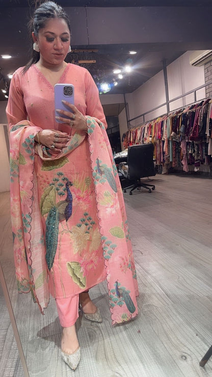 Bamboo pink Designer Suit