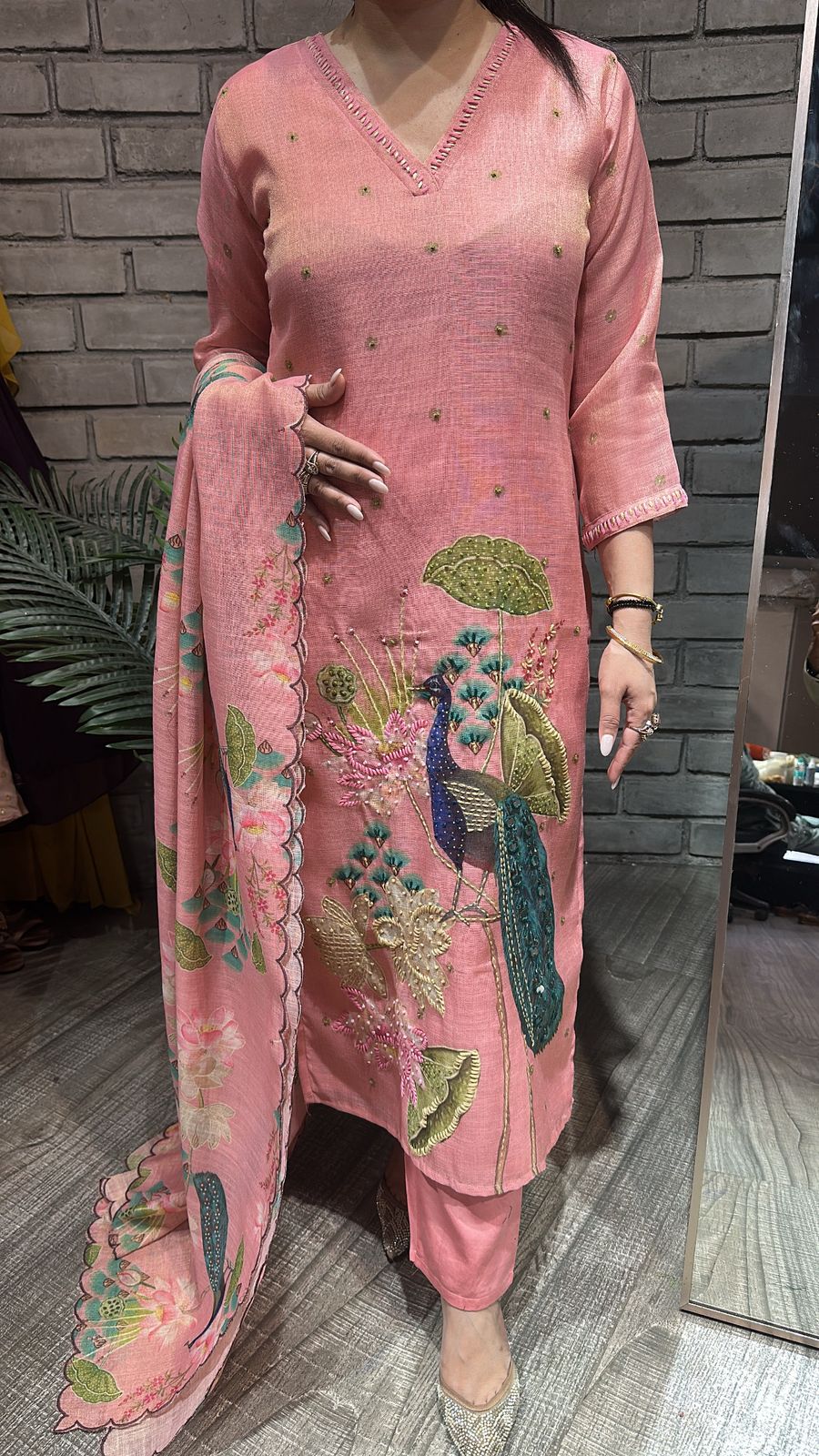 Bamboo pink Designer Suit