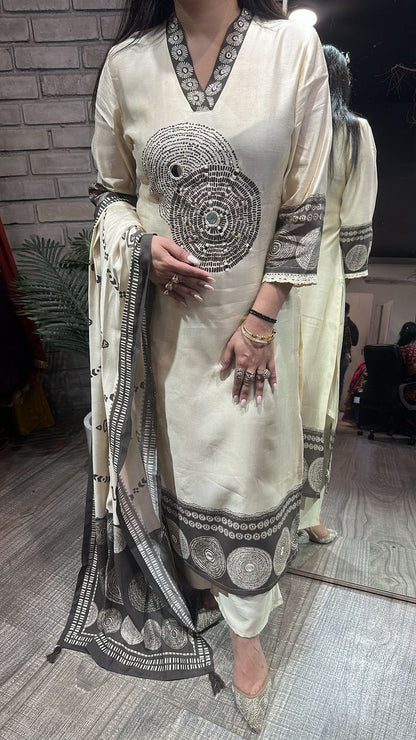 Meethi Ivory Birthday Designer Suit
