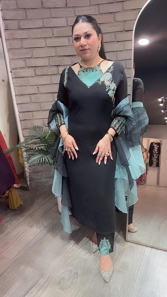 Black Hit Designer Suit