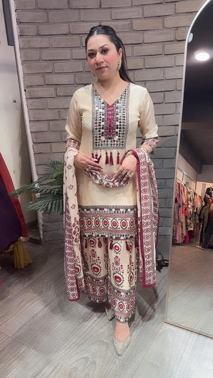 Mugly Digital Mirror Tassel Designer Suit