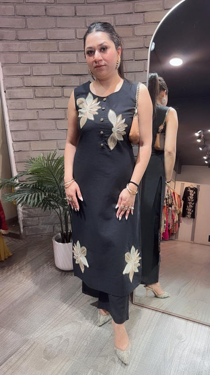 Ferrero Black Floral Designer Cordset