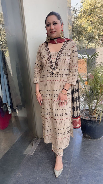 Iltija Beige Digital Designer Cotton Suit