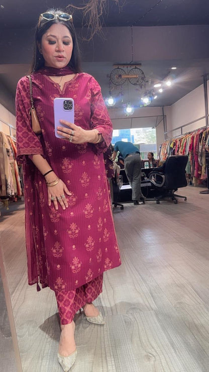 Rasam Magenta Cotton Designer Suit