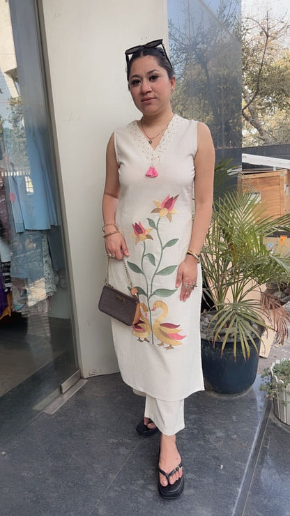 Snickers Ivory Tunic set (Sleeve Fabric Attached)