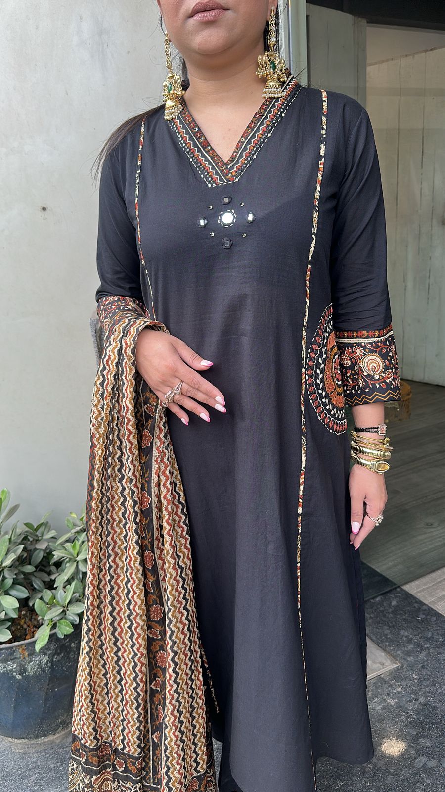 Myshka Black A-Line Designer Suit