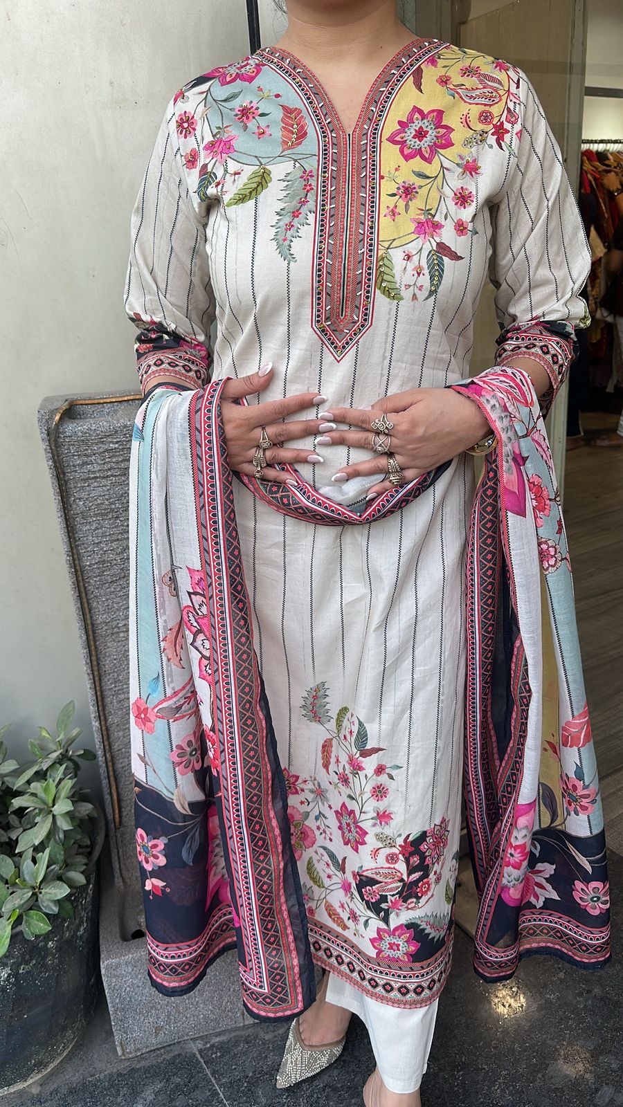 Crafts Digital Print Cotton Suit