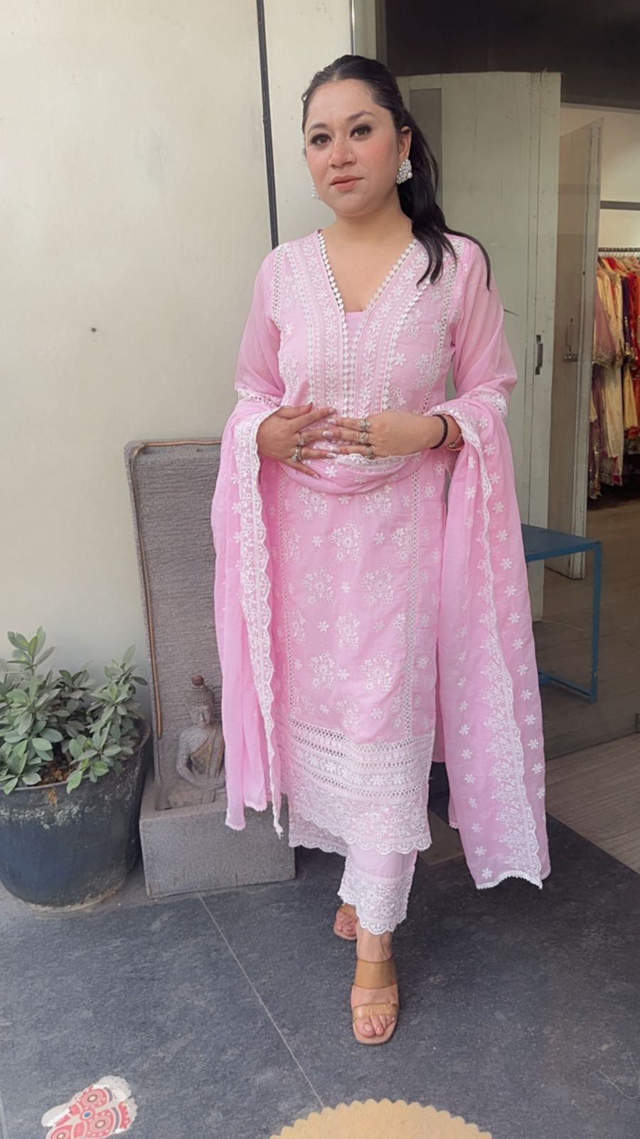 Motif pink Chikankari Cotton Suit