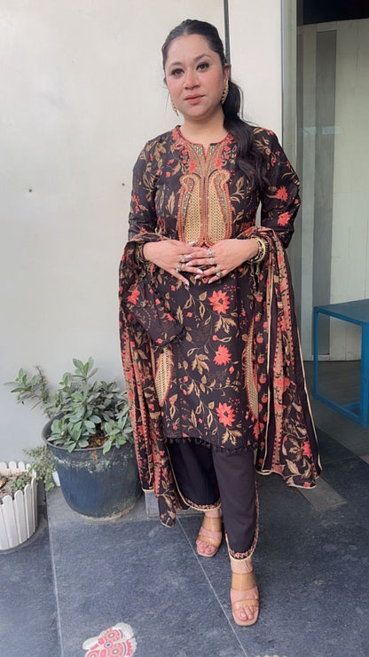 Nusrat Digital Pakistani Cotton Suit