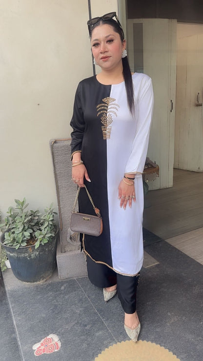 Karishma kapoor Black white Tunic Set