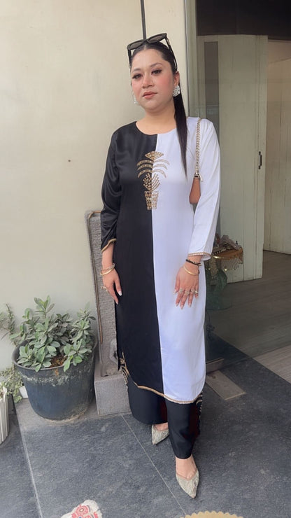 Karishma kapoor Black white Tunic Set