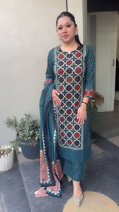 Kitaab Teal Blue Digital Cotton Suit