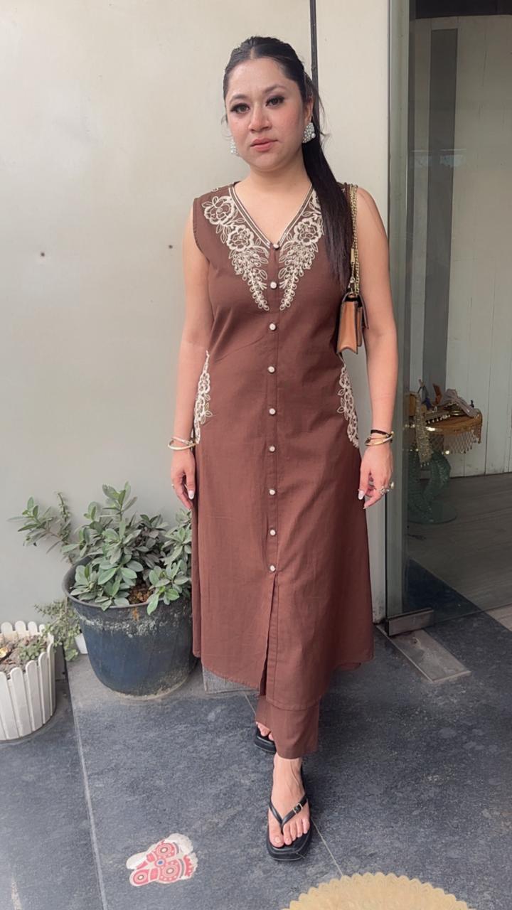 Flames Brown Tunic set (Sleeve Fabric Attached)