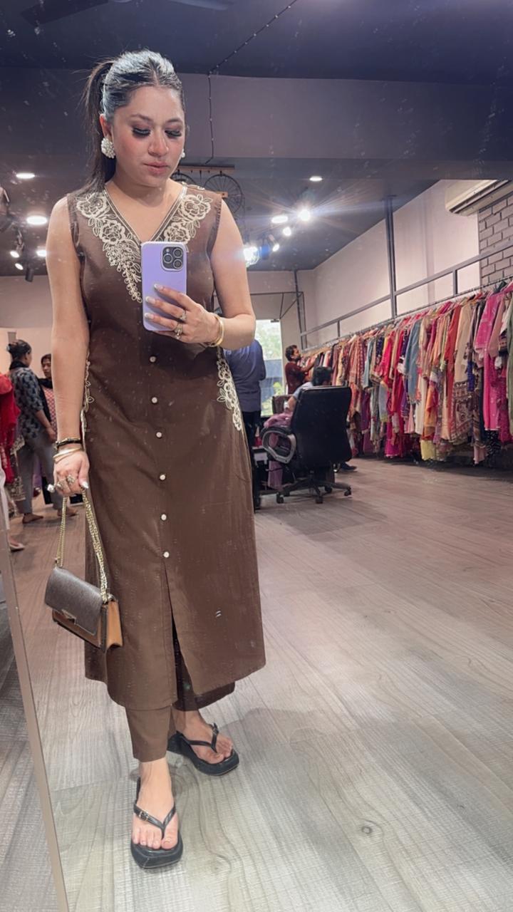 Flames Brown Tunic set (Sleeve Fabric Attached)