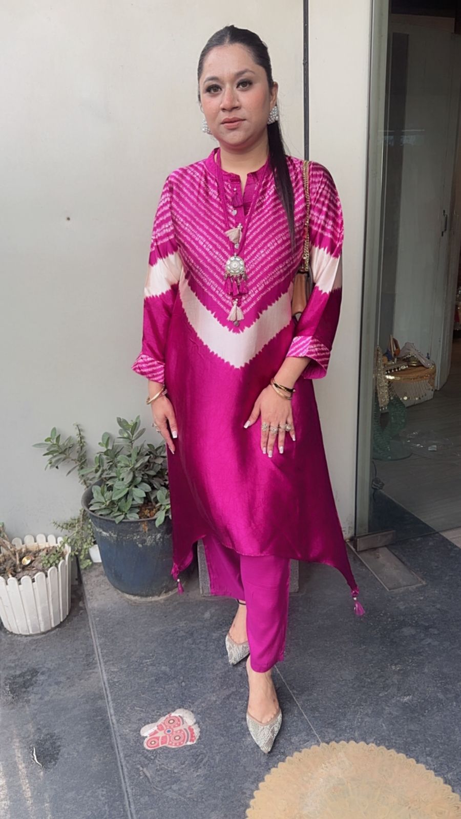 Ziory Magenta Pink Digital Tunic Set (with Neck pc)