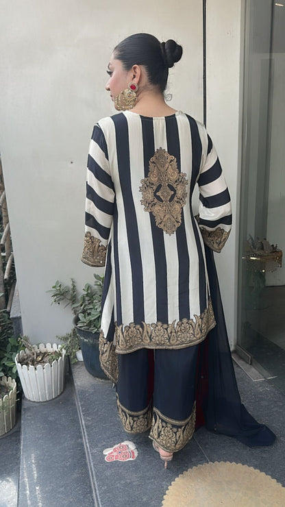 Misso Black white Digital Print C-Cut Style Designer Suit