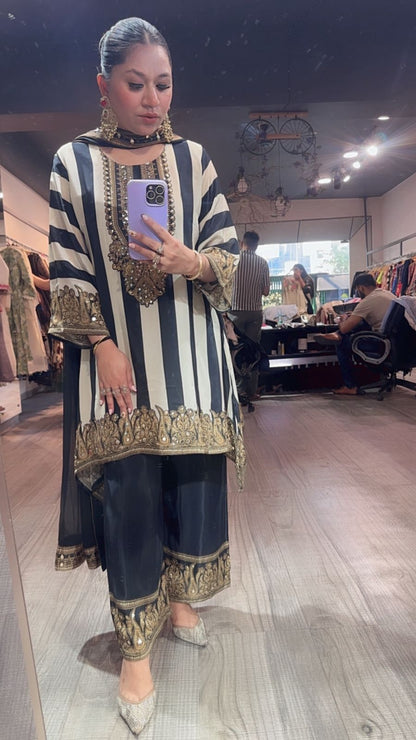 Misso Black white Digital Print C-Cut Style Designer Suit