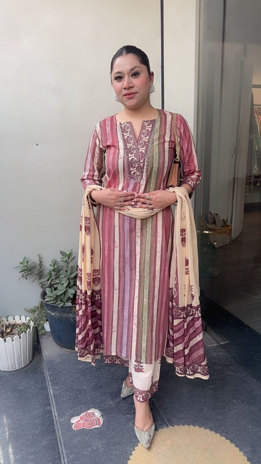 Folga pink Beige Cotton Designer Suit