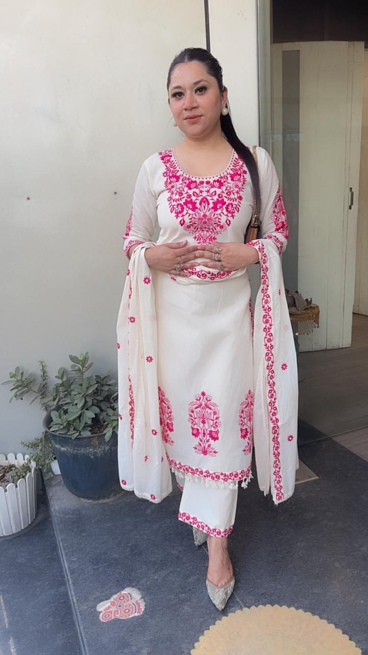Kaffee pink Ivory cotton Designer Suit