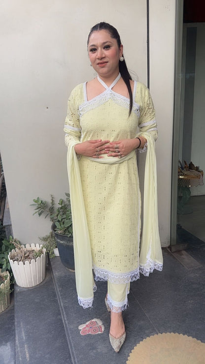 Kanjak Pista Crisscross Designer Suit