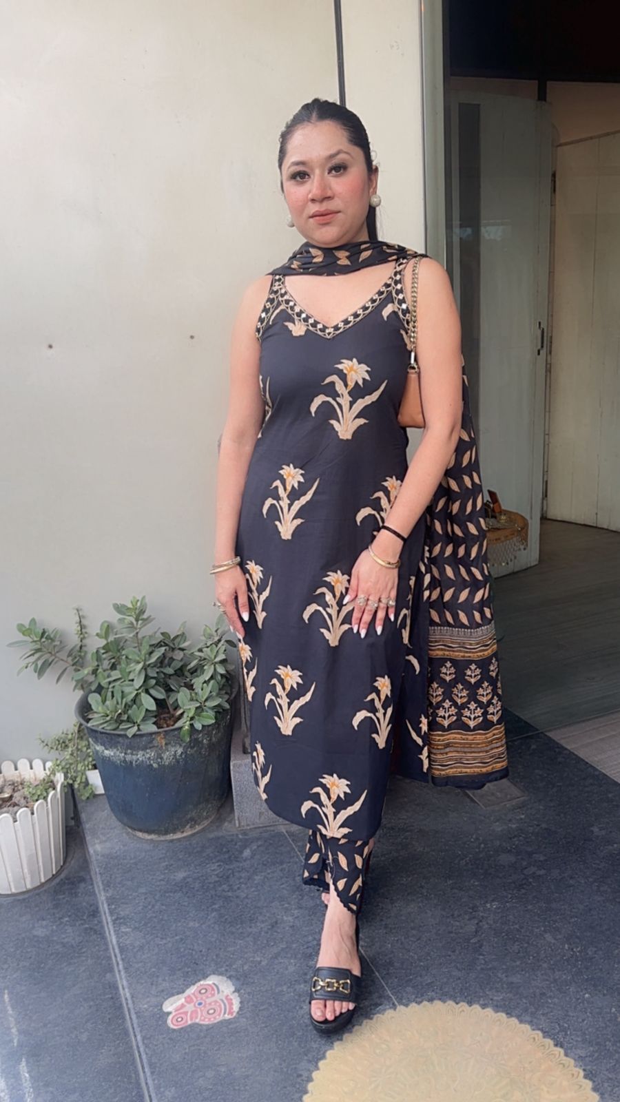Dahi Black Designer Cotton Suit (Sleeve Fabric Attached)