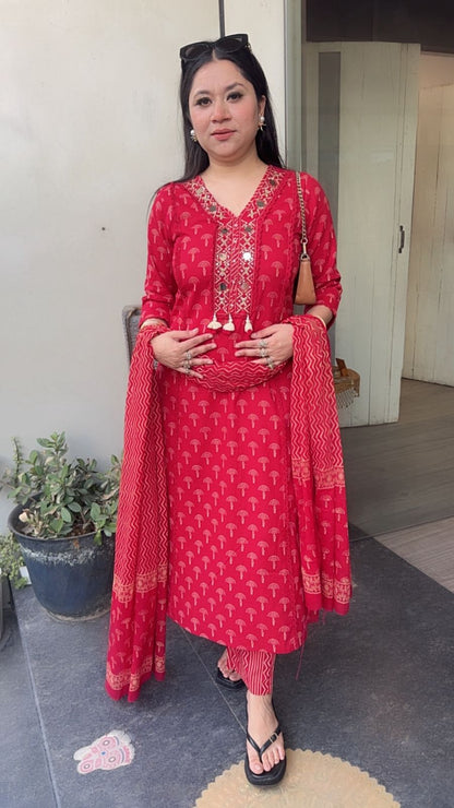 Hawa Red Mirror Digital print Suit