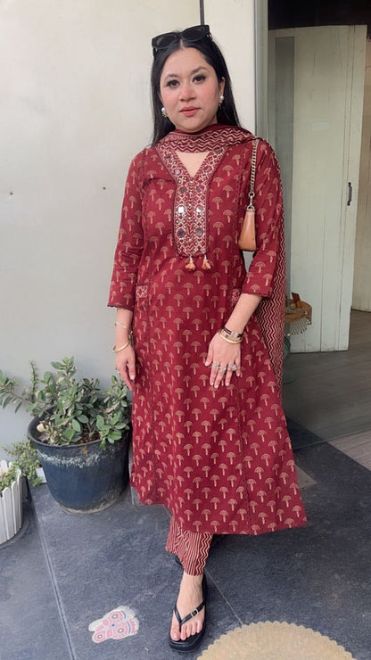 Hawa Brown Mirror Digital print Suit
