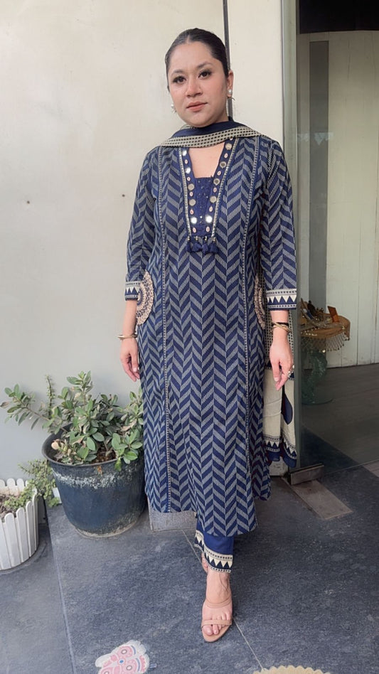 Garlic Navy Blue Digital print Suit