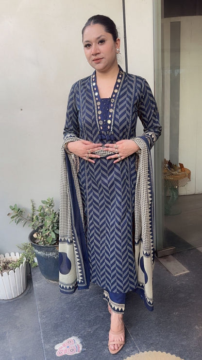 Garlic Navy Blue Digital print Suit