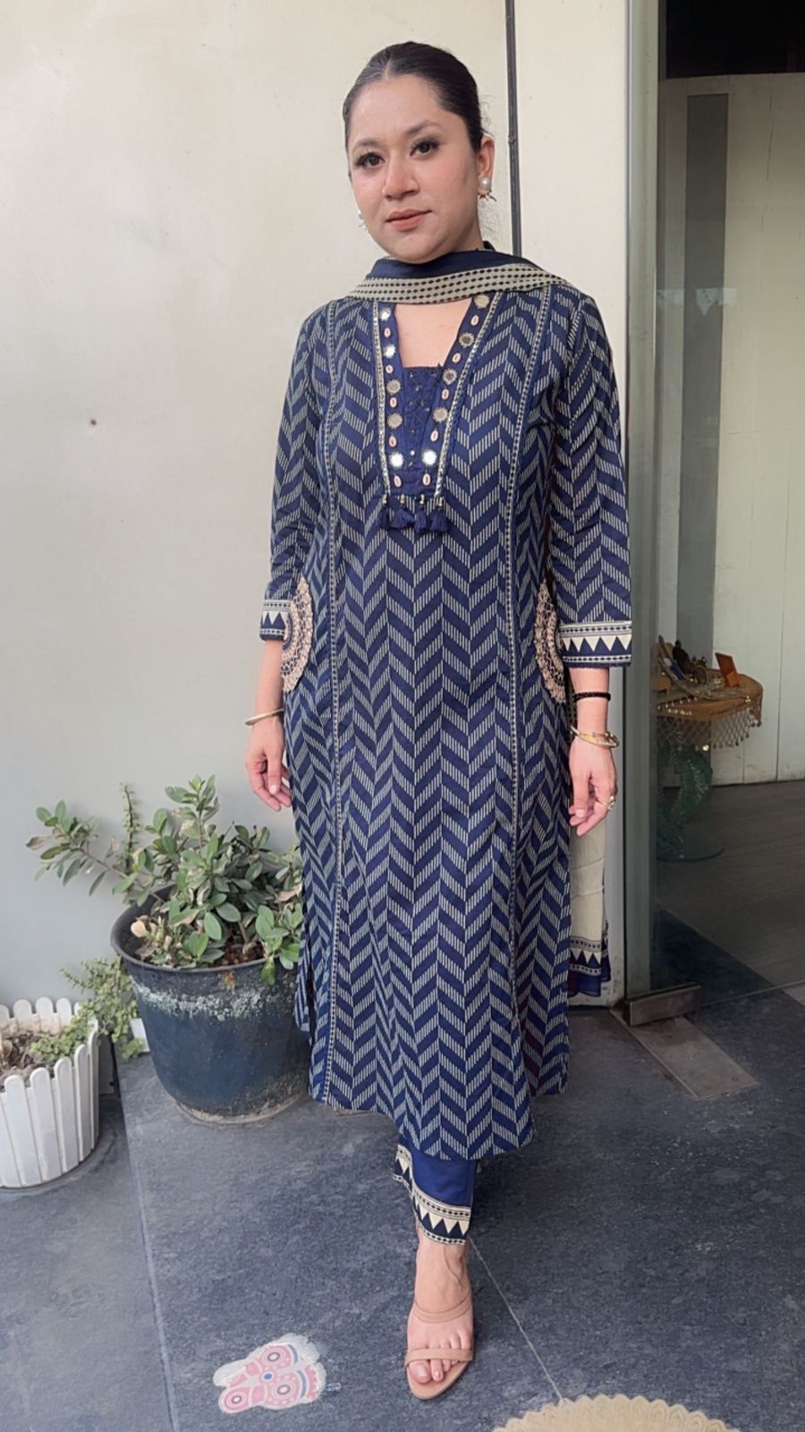 Garlic Navy Blue Digital print Suit