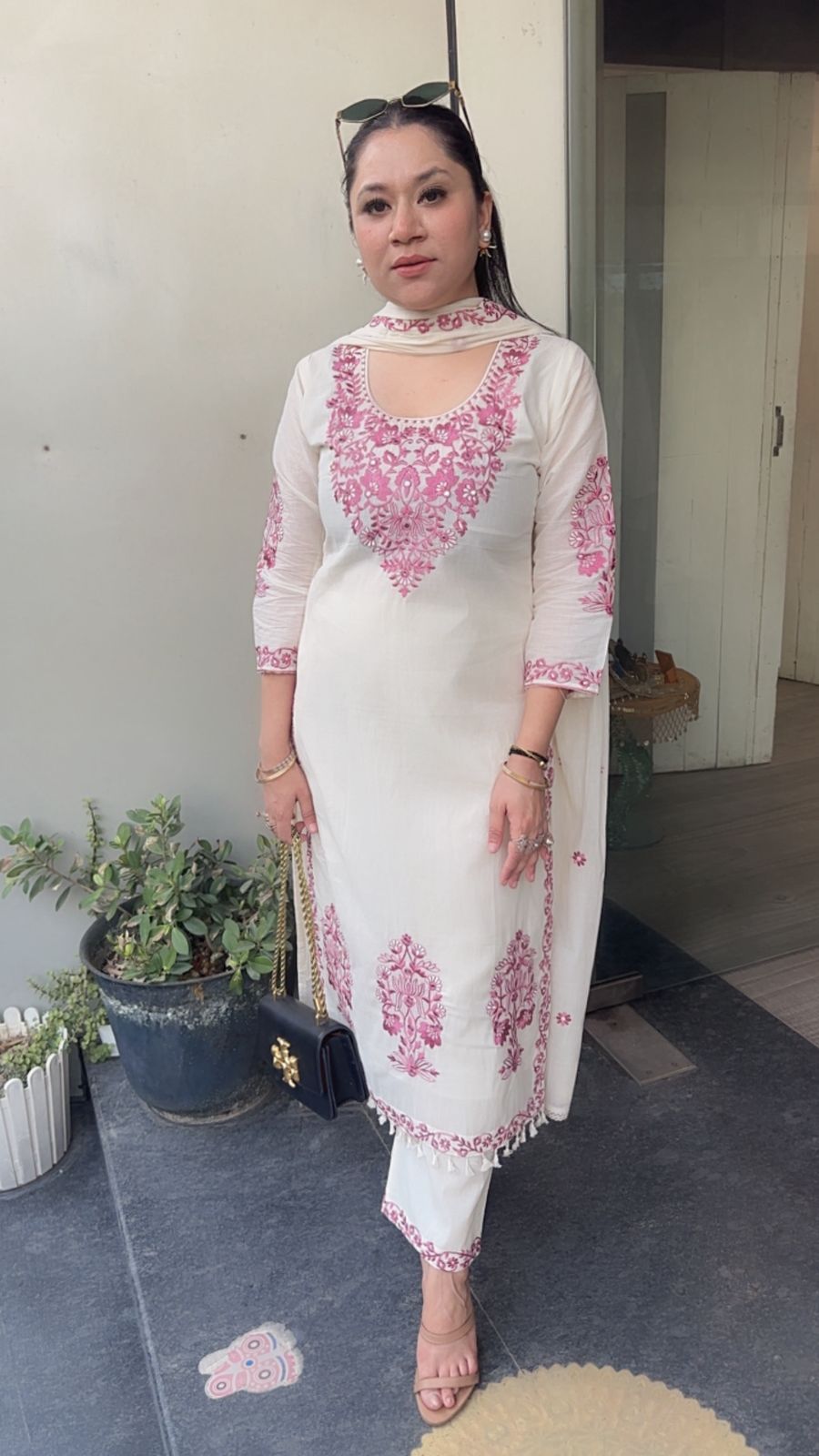 Kaffee Onion pink Ivory cotton Designer Suit