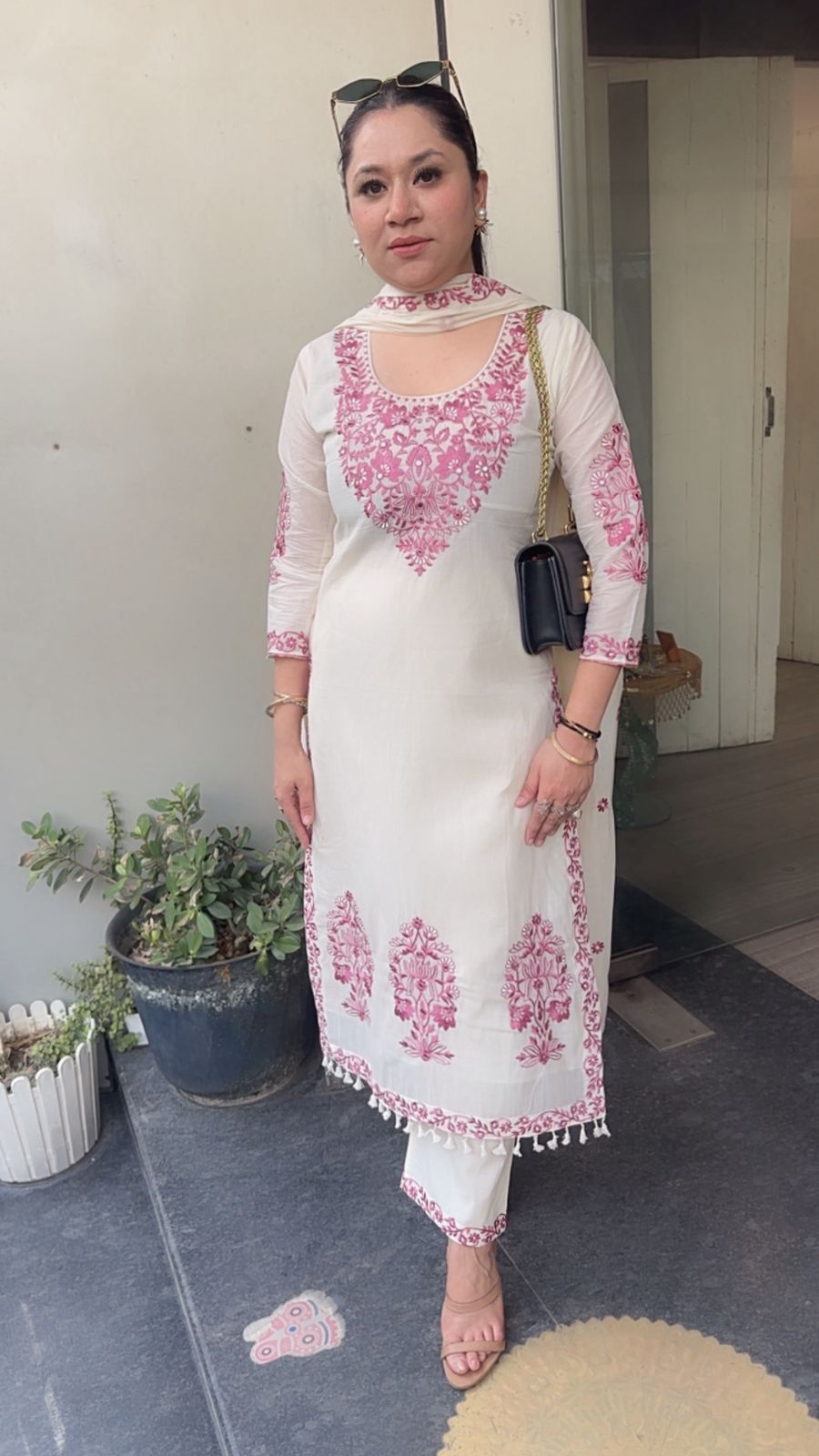Kaffee Onion pink Ivory cotton Designer Suit