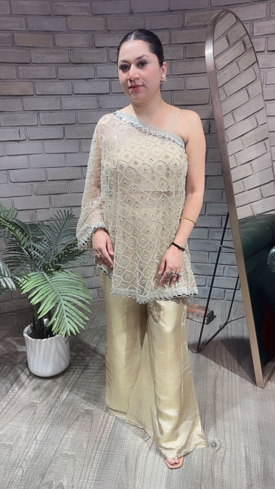 Spotlight Beige Golden heavy cape plazoo set (3pc Set)