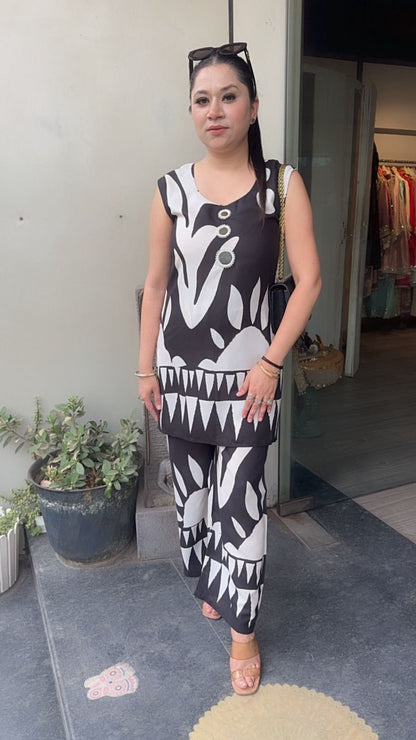 Feather Black white Mirror Cotton Cordset