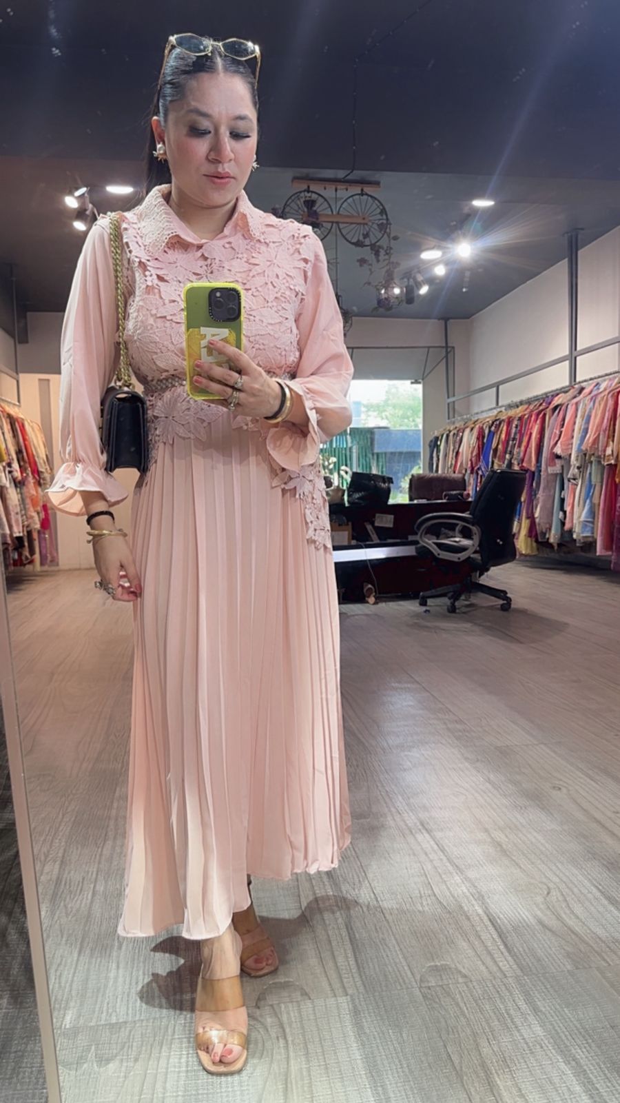 Raisin peach Pink Lace Dress