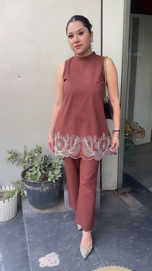 Liora Brown Cotton Designer Cordset (Sleeves attached Inside)