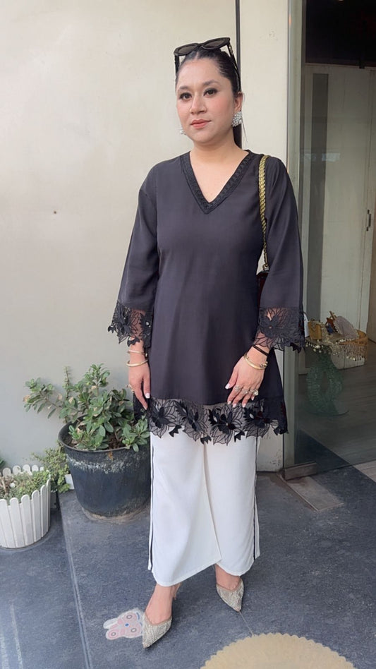 Kairo Black Designer Cordset