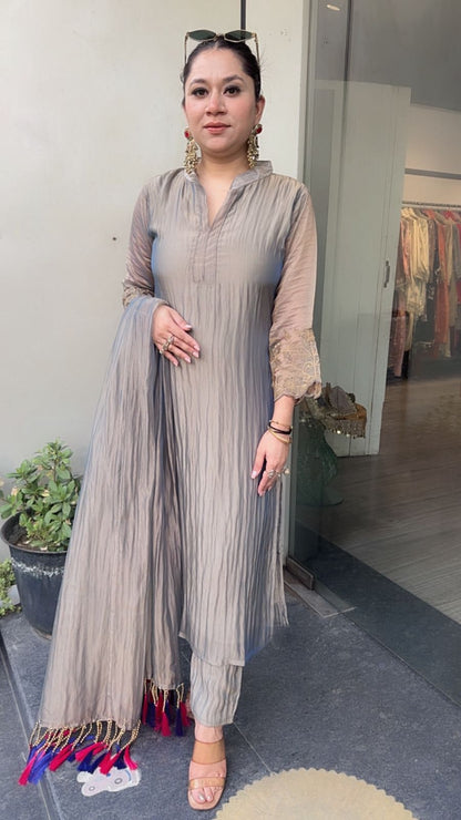 Dooby Shimmer Tassel Dupatta Designer Suit